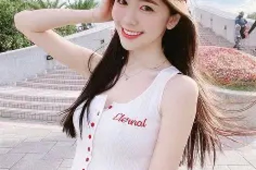 结婚几十年零绯闻看清何冰妻子是谁后才懂他为何不敢乱来