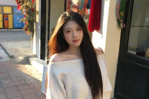 41岁日本女星深田恭子出轨！趁富豪男友出差私会导演