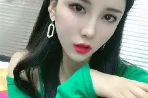 陈小春出轨被对方公之于众还牵扯出多名男明星她不怕被封杀吗